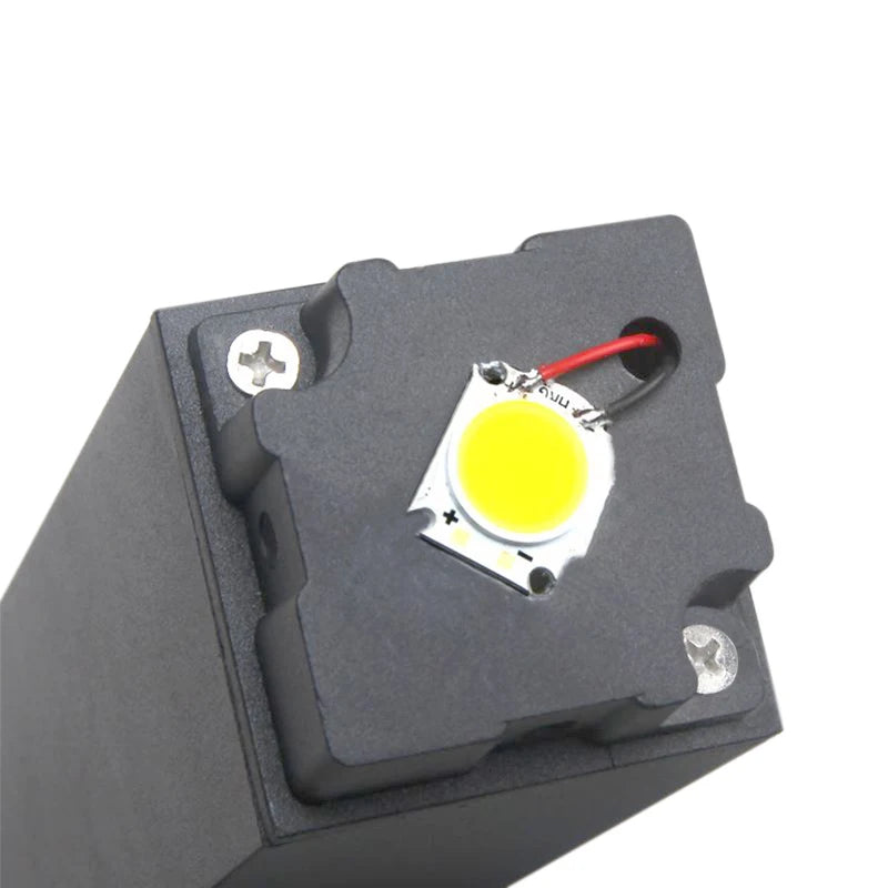 Waterproof Aluminum LED Lawn Light