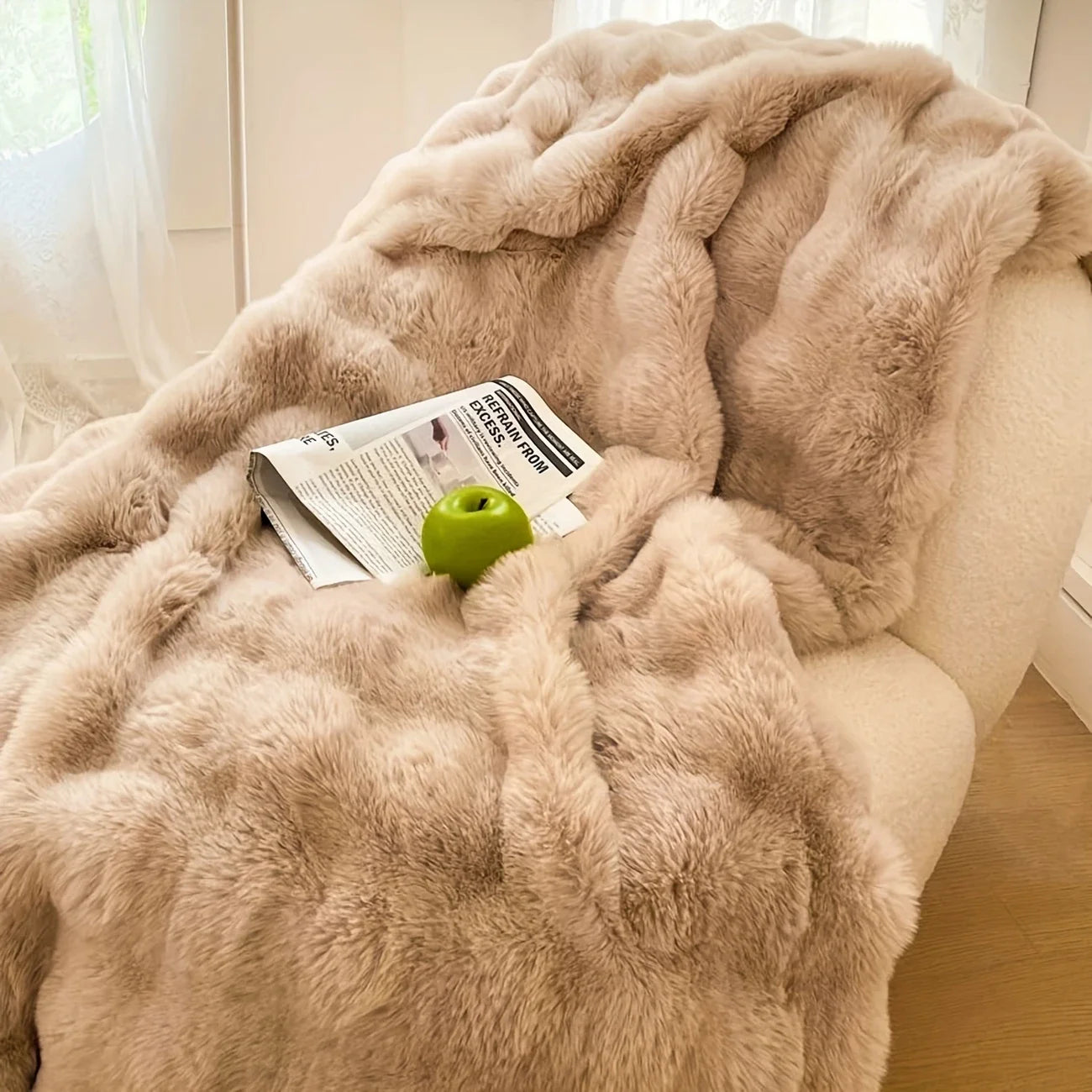 Bubble Fleece Blanket for Couch, Faux Rabbit Fur Throw Blanket, Soft Cozy Fluffy Decorative Blankets for Bed, Sofa, Mother's Day