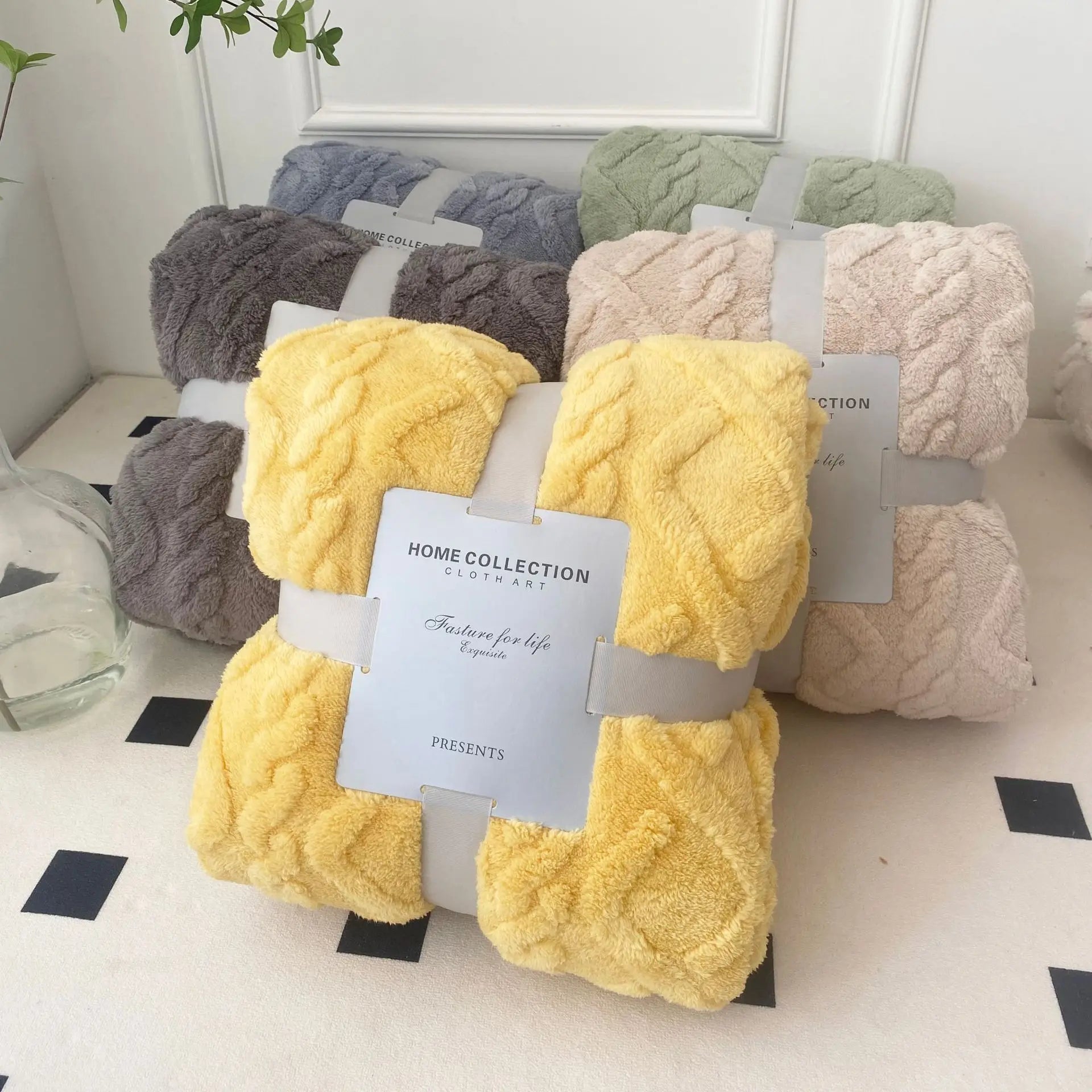 Plush Sherpa Travel Throw Blanket