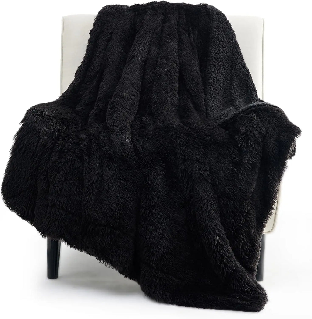 Black Faux-Fur Sherpa Throw Blanket
