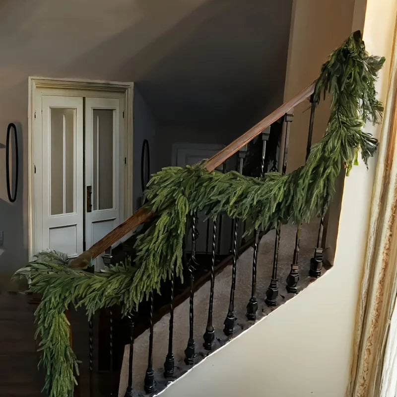 Norfolk Pine Christmas Wreath & Garland