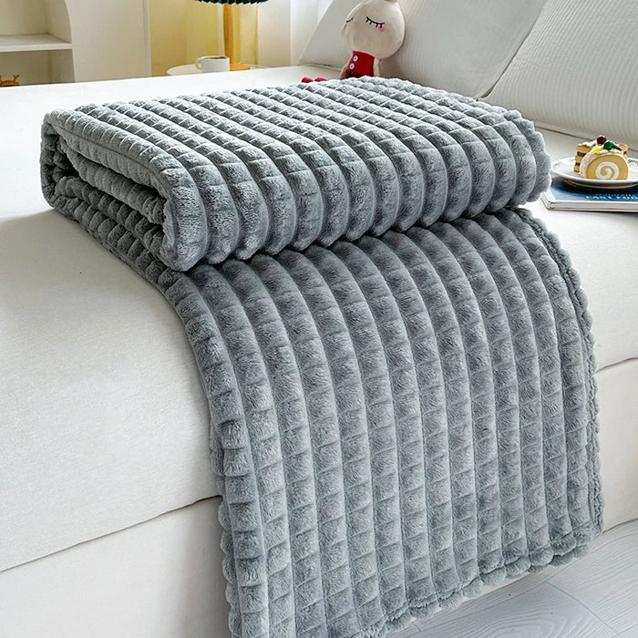 2025 New Solid Color Imitation Fur Plaid Flannel Blanket Winter Office Nap Blanket Air Conditioner Blanket