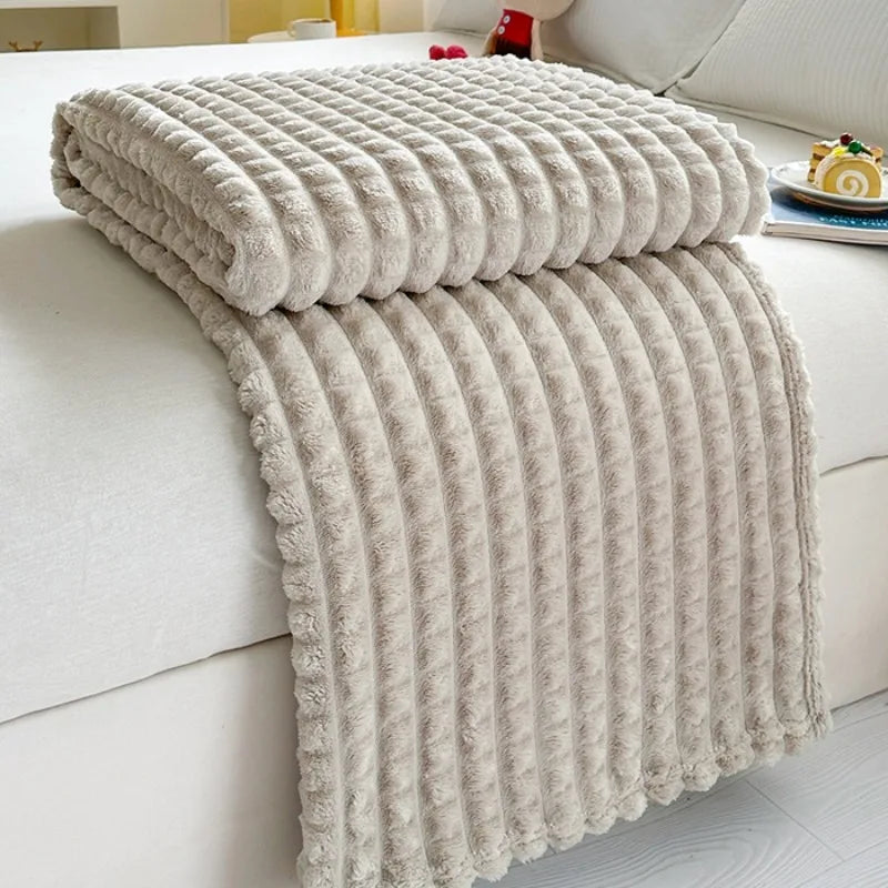 2025 New Solid Color Imitation Fur Plaid Flannel Blanket Winter Office Nap Blanket Air Conditioner Blanket