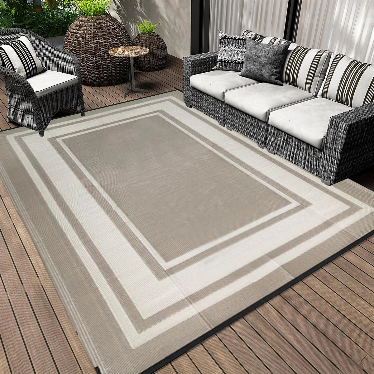 Reversible Woven Patio Rug