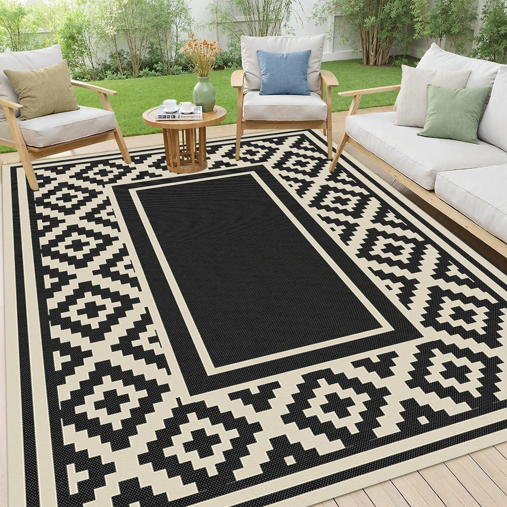 Reversible Woven Patio Rug — WESTMERE