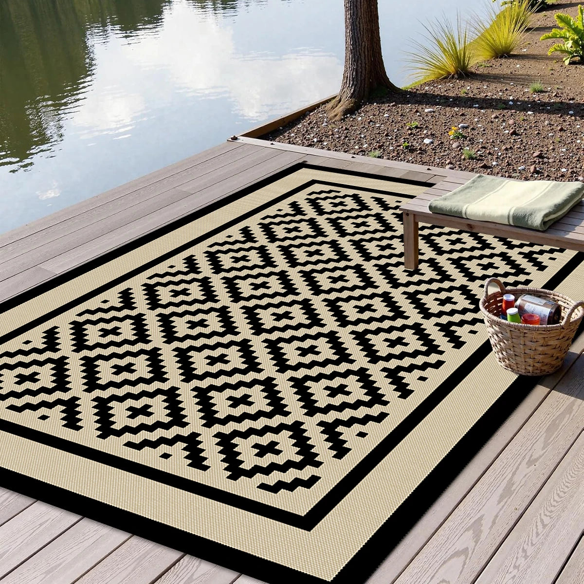Reversible Woven Patio Rug