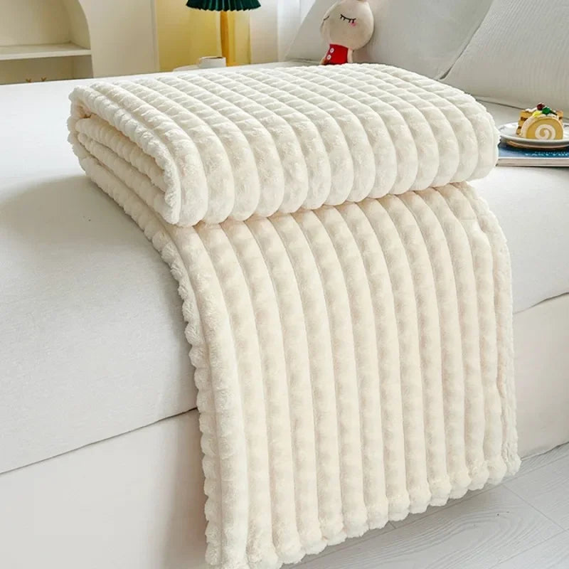 2025 New Solid Color Imitation Fur Plaid Flannel Blanket Winter Office Nap Blanket Air Conditioner Blanket