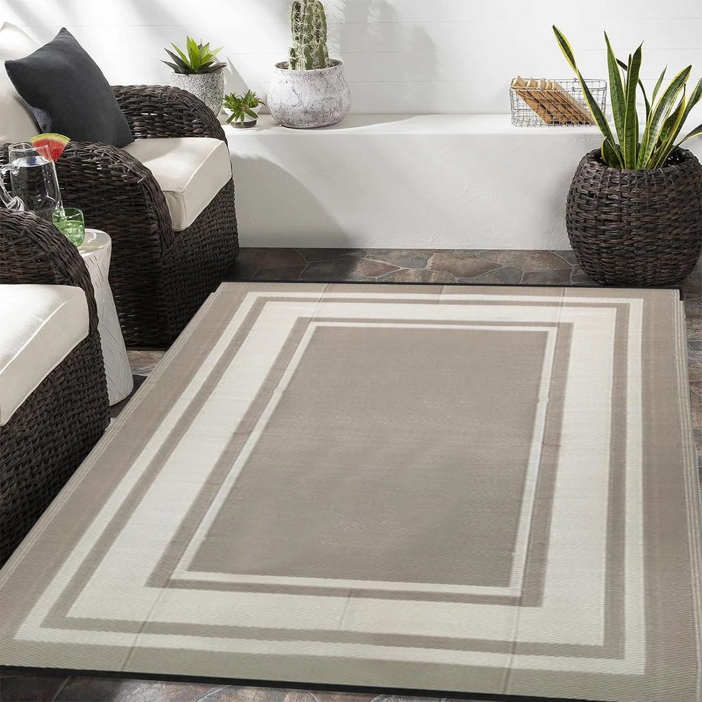 Reversible Woven Patio Rug