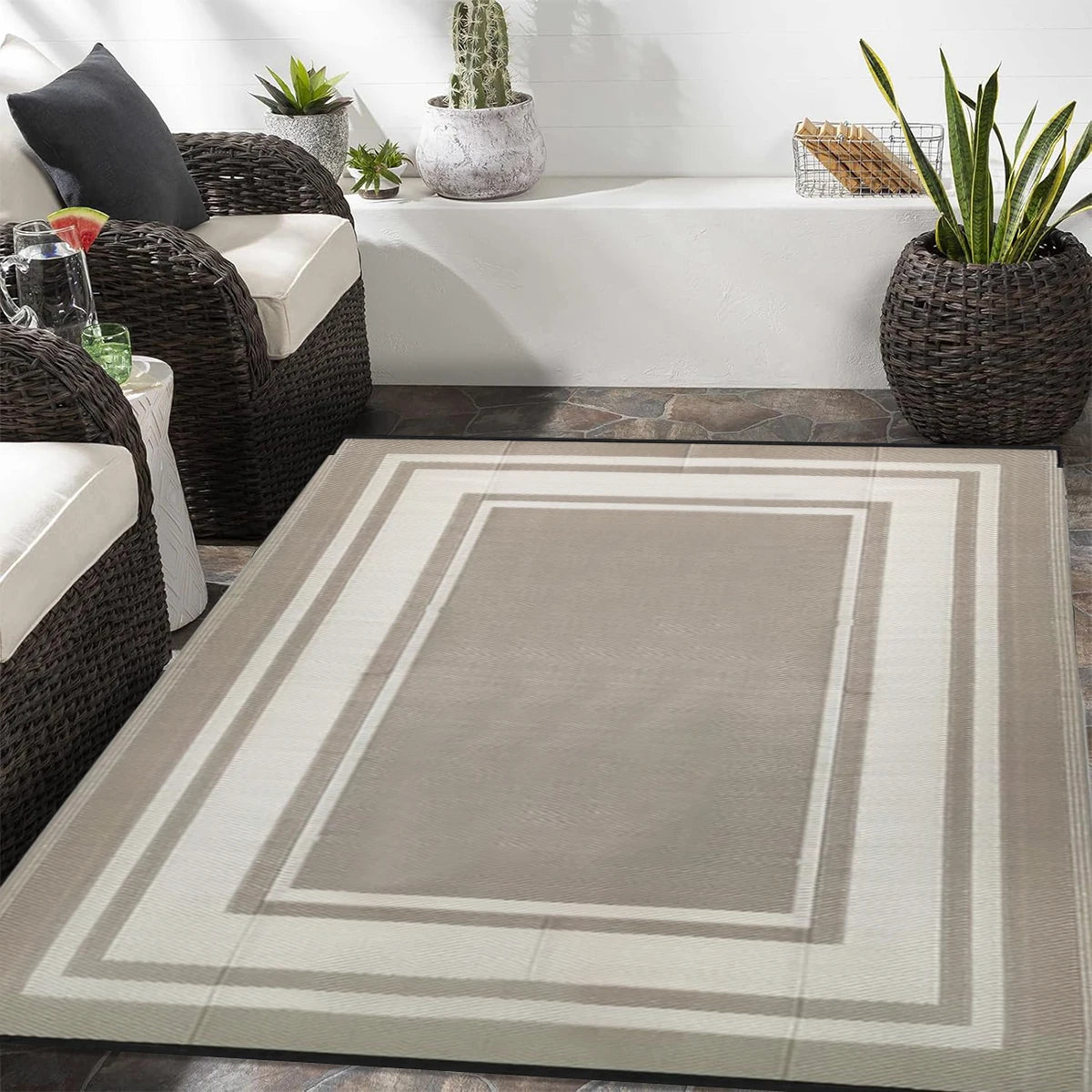Reversible Woven Patio Rug