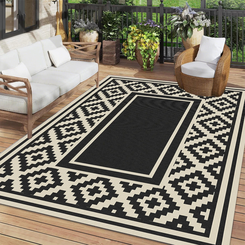 Reversible Woven Patio Rug