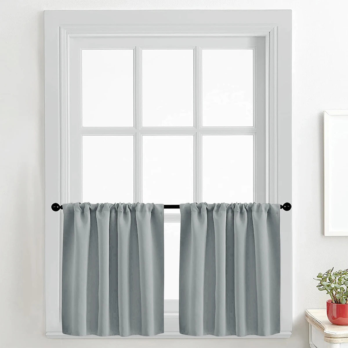 Short Blackout Kitchen & Bathroom Curtain — detail view