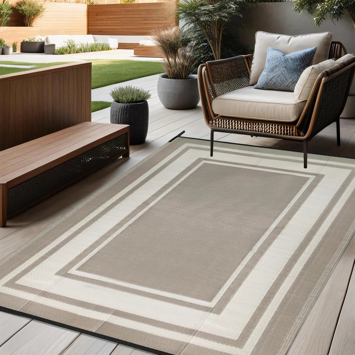 Reversible Woven Patio Rug