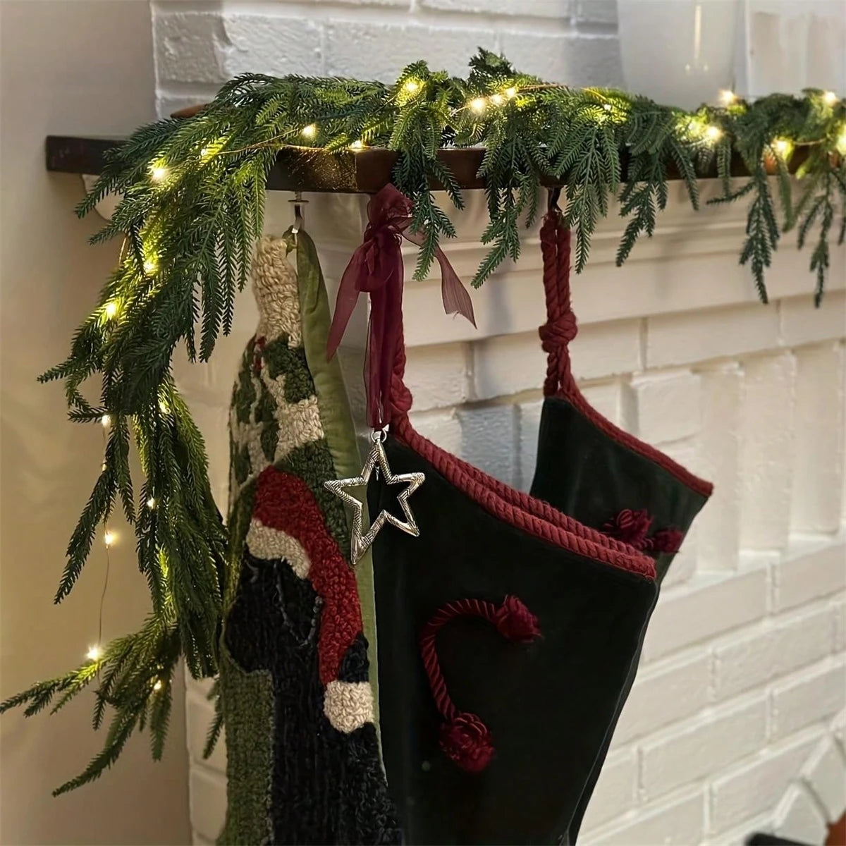Full-Cascade Norfolk Pine Christmas Garland