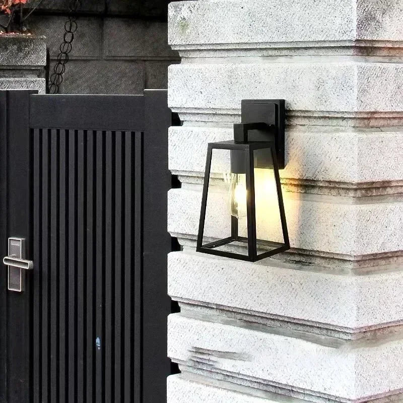 European-Style Waterproof Outdoor Wall Lamp