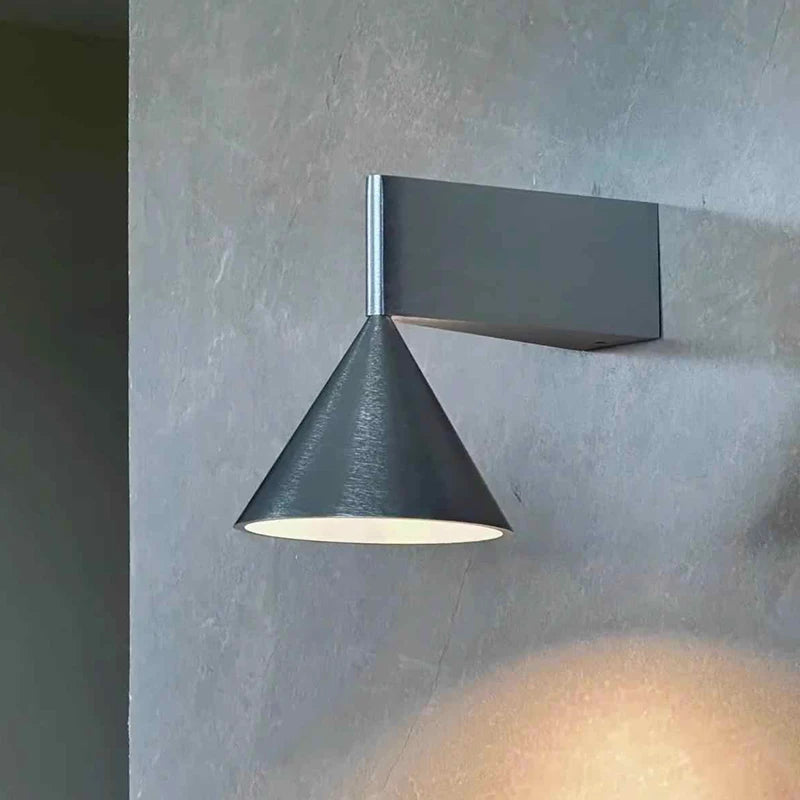 Italian Wall Light — detail view