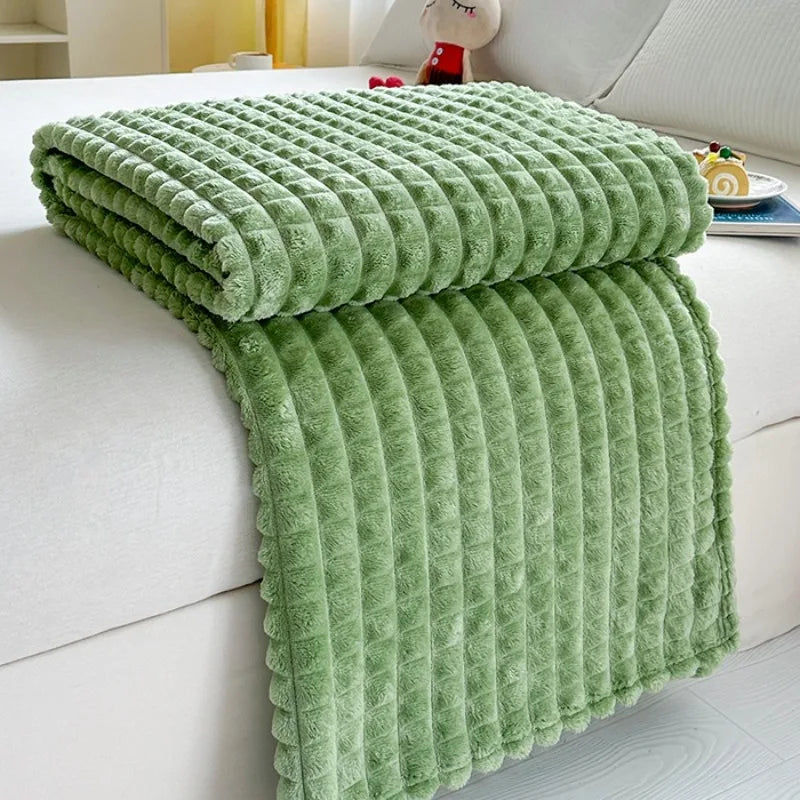 2025 New Solid Color Imitation Fur Plaid Flannel Blanket Winter Office Nap Blanket Air Conditioner Blanket